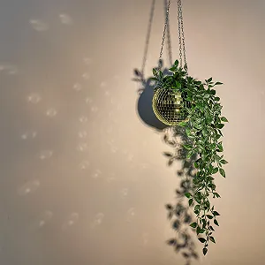 Підвісний горщик для квітів Relaxdays Диско-куля скляний 13 x 15 см Золотистий synthetic.ua - Фото 1