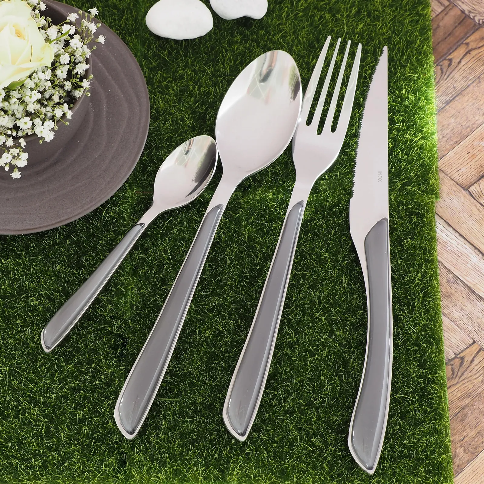 Набір столових приборів Amefa ECLAT 16 предметів Сірий, фото №5 Набір столових приборів Amefa ECLAT 16 предметів Сірий, фото №5