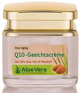 Крем для обличчя Q10 з мигдальною олією та 92% Aloe Vera 50 мл - Фото 1