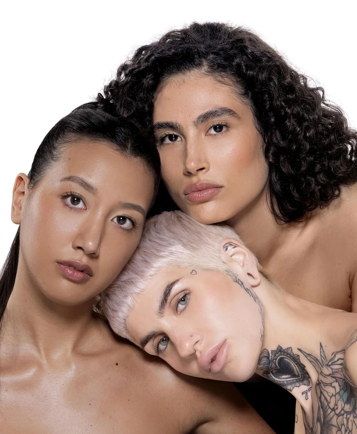 Консилер Mulac Cosmetics BFF Увлажняющий TYRA 8R Coffee Milk с желтым подтоном Vegan 10 мл, фото №3