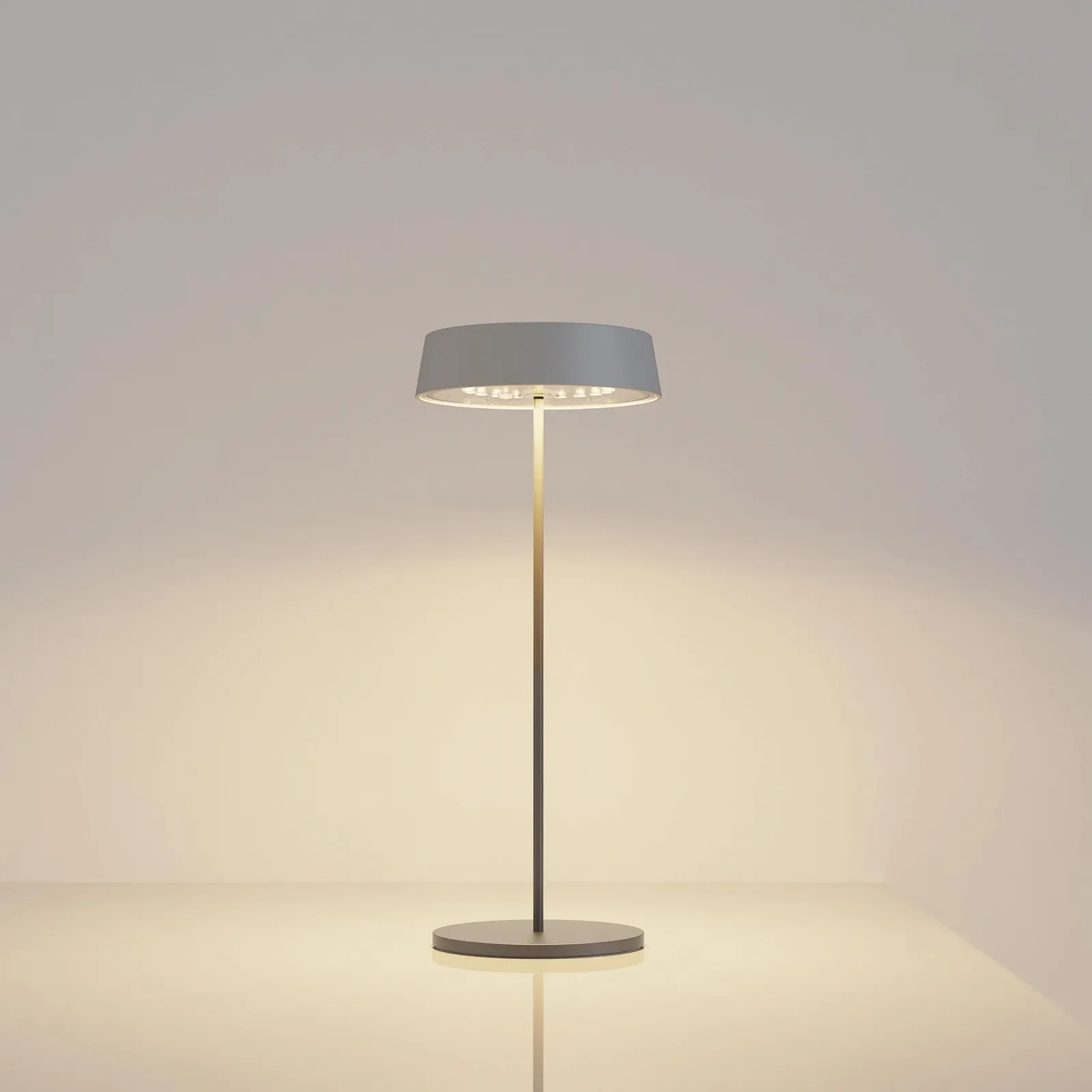 Настільна лампа Palmina 901 LED Регульована яскравість 4400 mAh Бездротова IP54, фото №1