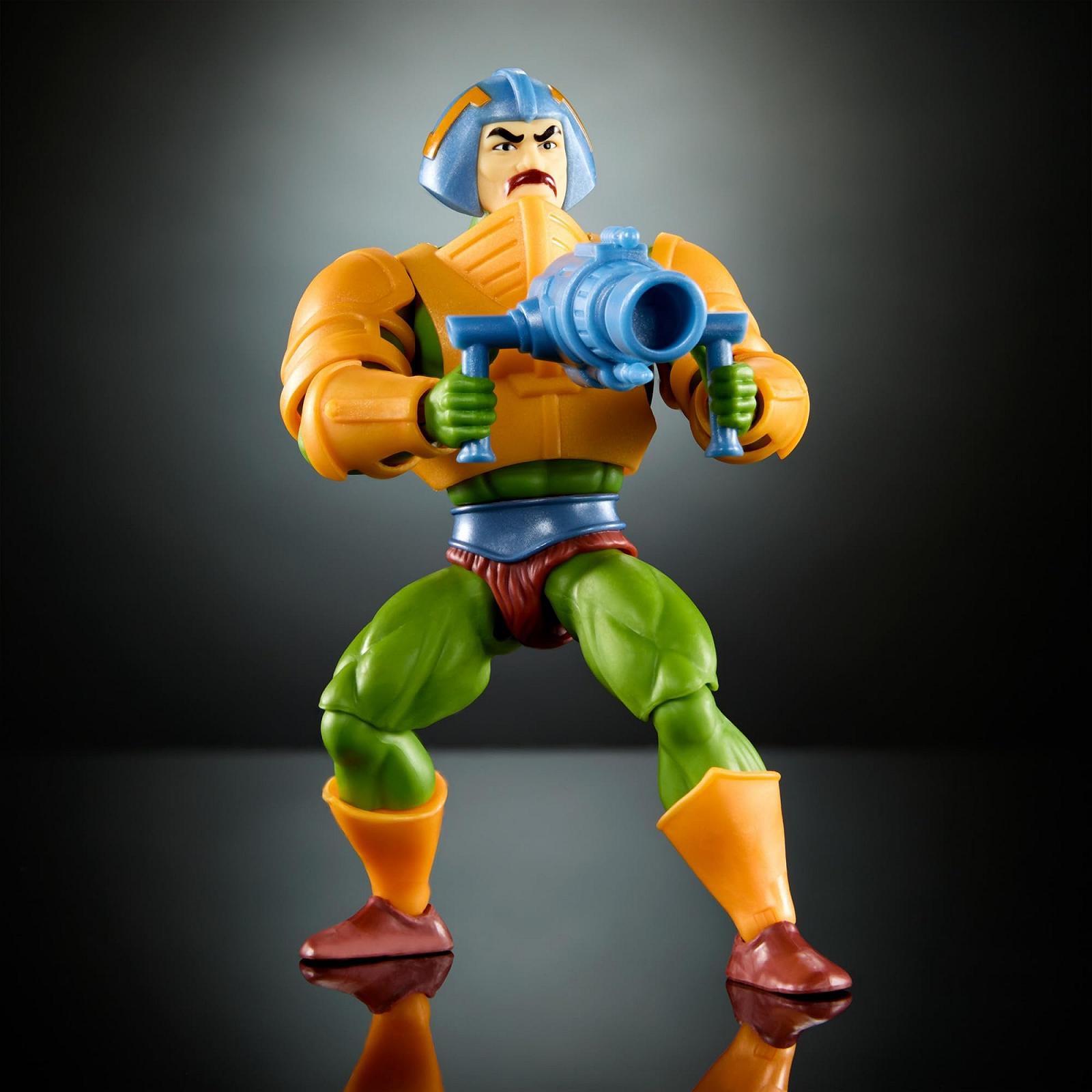 Фигурка Man-at-Arms Masters of the Universe Origins Cartoon Collection, 14 см, с броней и аксессуарами, фото №3