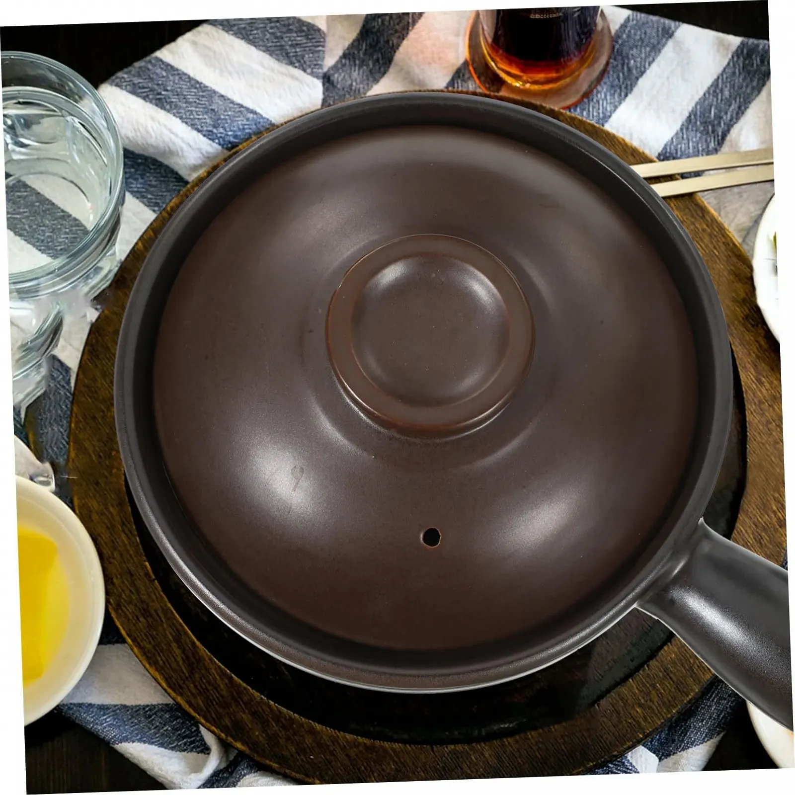 Керамическая форма для запекания с крышкой и одной ручкой, фото №3