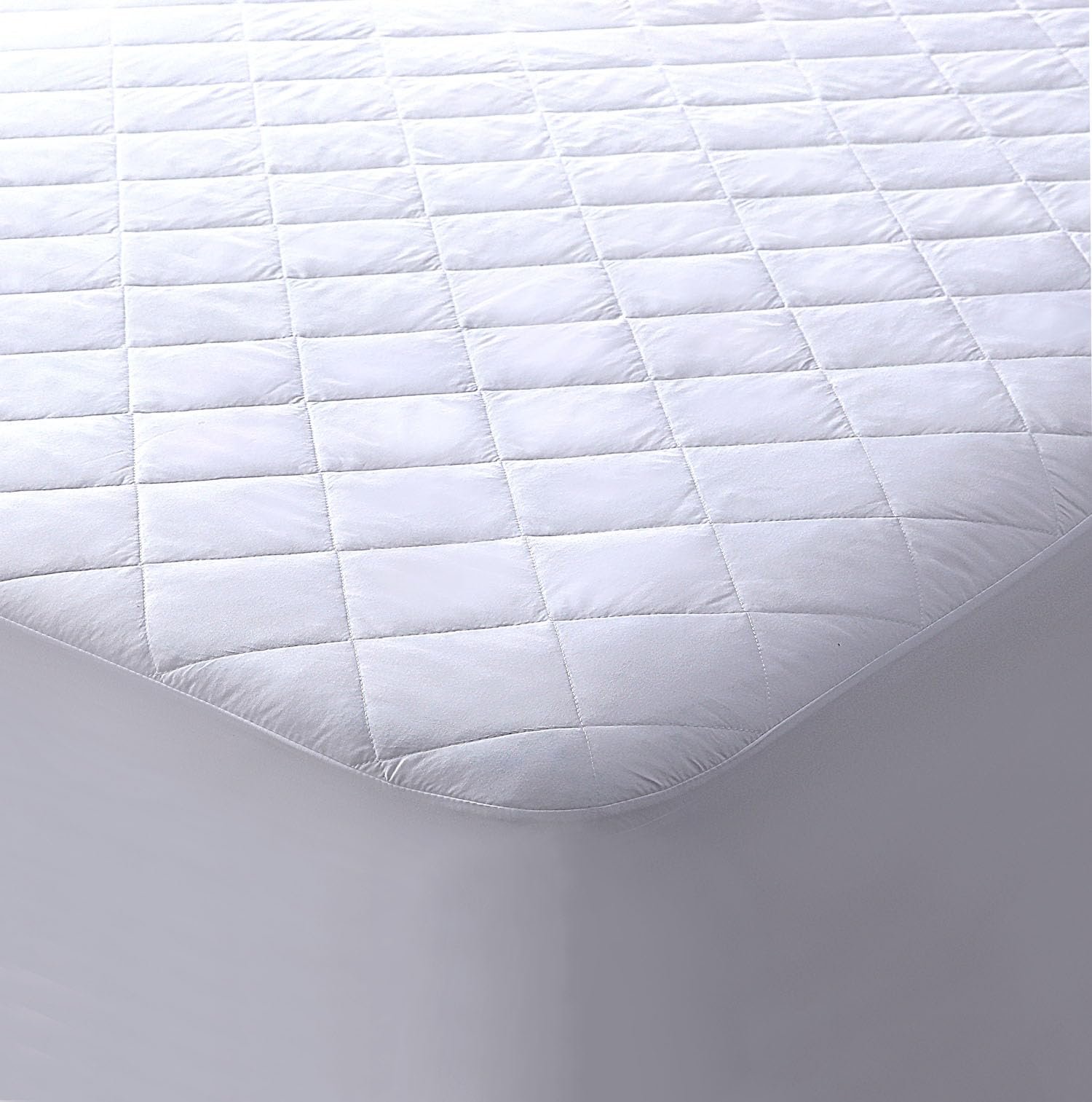 Наматрасник Bronwen Mathews стеганый Super King Size, 181 x 200 см, глубокий наматрасник до 40 см, фото №1