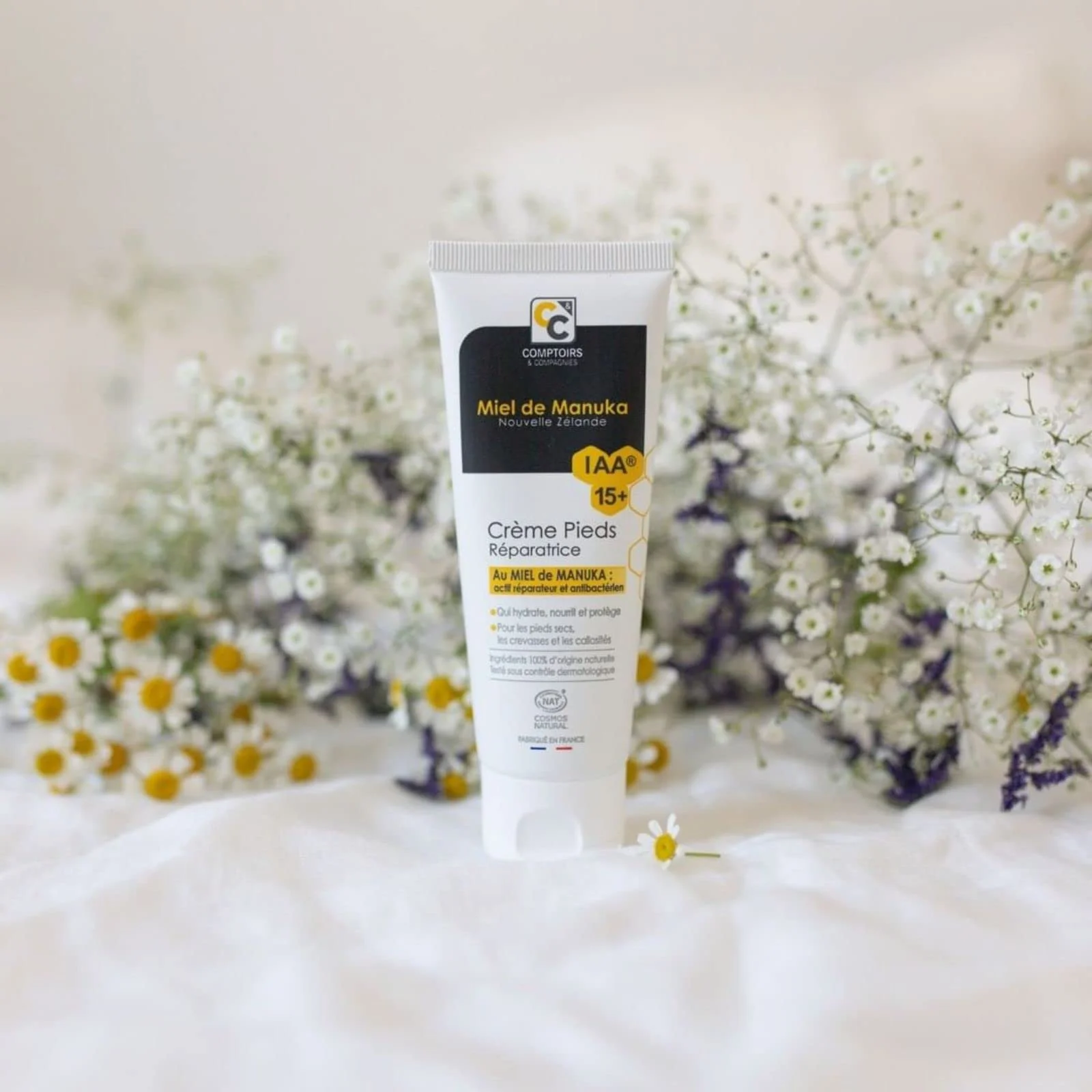 Крем для ног COMPTOIRS ET COMPAGNIES IAA15+ восстанавливающий с медом манука Cosmos Natural 75 ml, фото №3