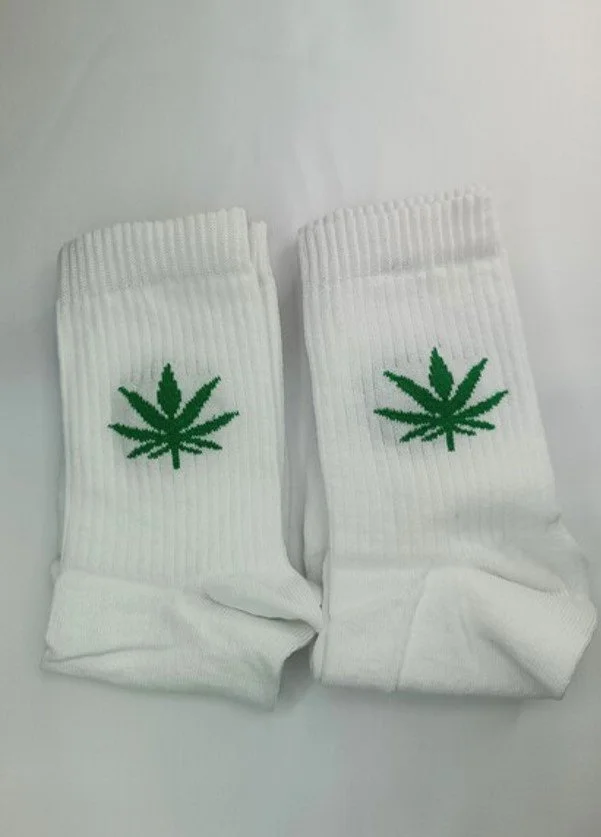 Чоловічі молодіжні шкарпетки високі білі демісезонні 39 - 44 розмір, фото №1