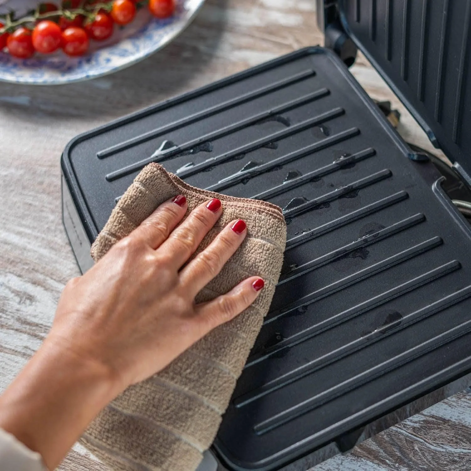 Тостер Juanita® RoastZen 2200W Ozontale 2 с антипригарным покрытием Rivestiment, электрический гриль с автоматическим датчиком температуры, холодная ручка, датчик перегрева, фото №7 Тостер Juanita® RoastZen 2200W Ozontale 2 с антипригарным покрытием Rivestiment, электрический гриль с автоматическим датчиком температуры, холодная ручка, датчик перегрева, фото №7