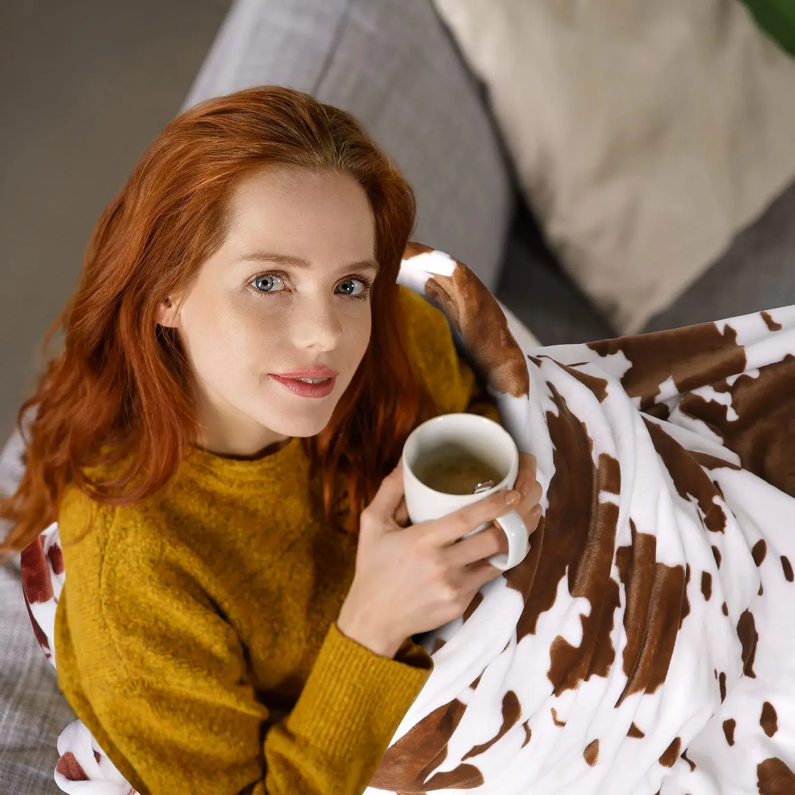 Одеяло PiccoCasa С принтом коровы, Мягкое Флисовое фланелевое одеяло 300GSM, Легкое, Милое, Удобное, Теплое, Одеяла из коровьей шкуры для дивана, кровати, офиса, 150 x 200 см, Коричневое, фото №4