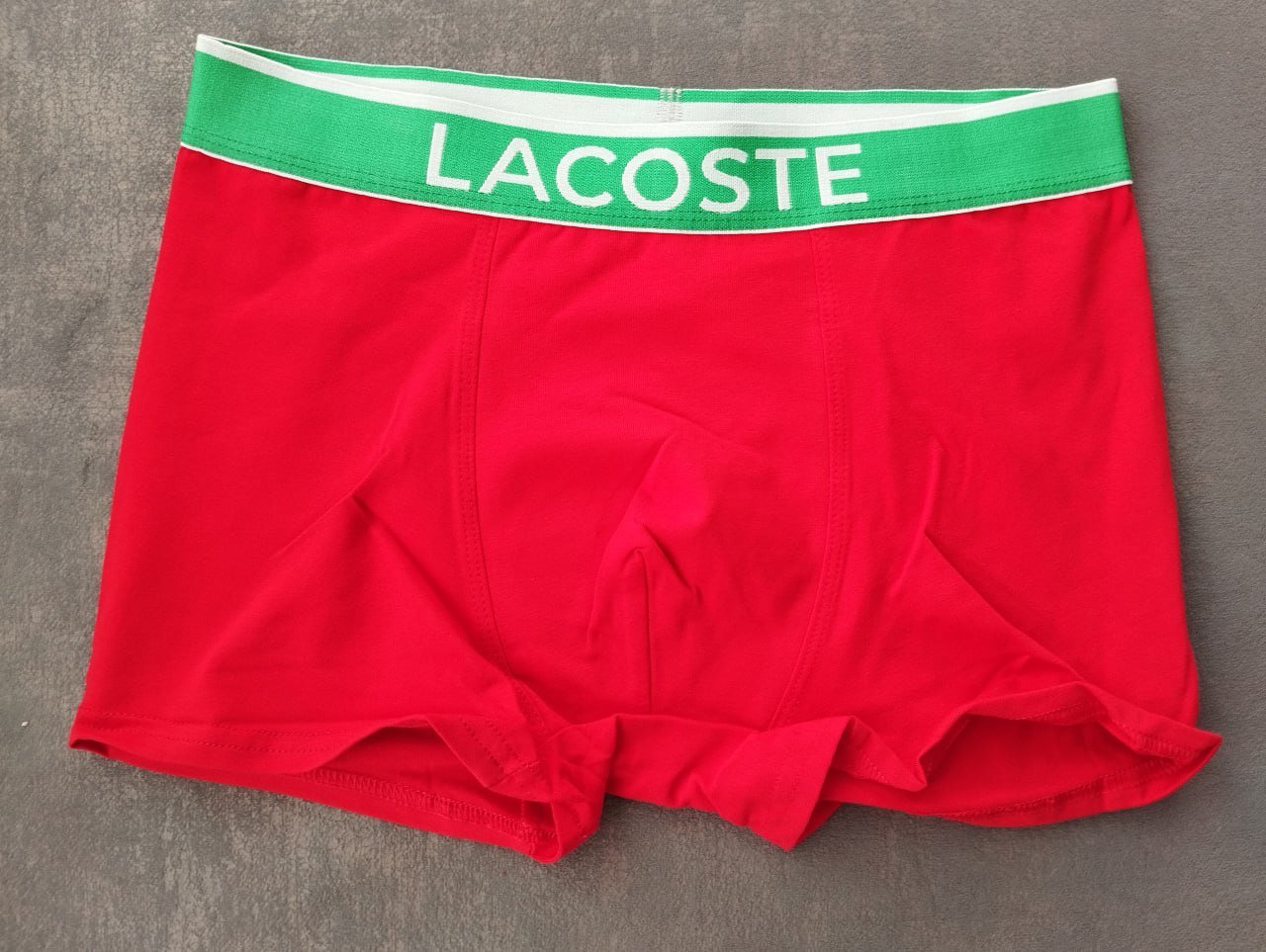 Чоловічі червоні труси боксери Lacoste, фото №1 Чоловічі червоні труси боксери Lacoste, фото №1