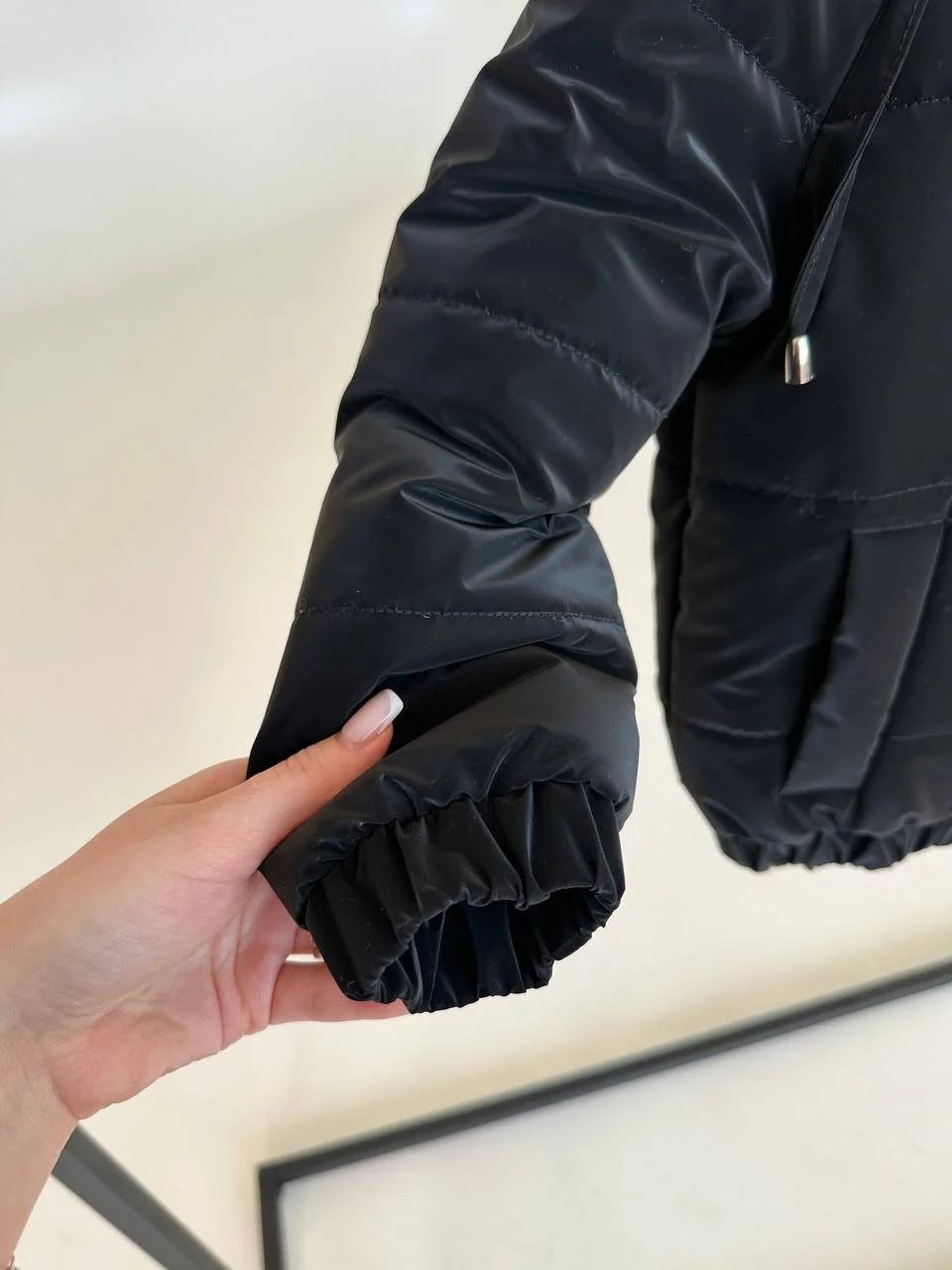 Дитяча демісезонна курточка з капюшоном від 74 до 158 розмір, весна/осінь чорна матова, фото №7