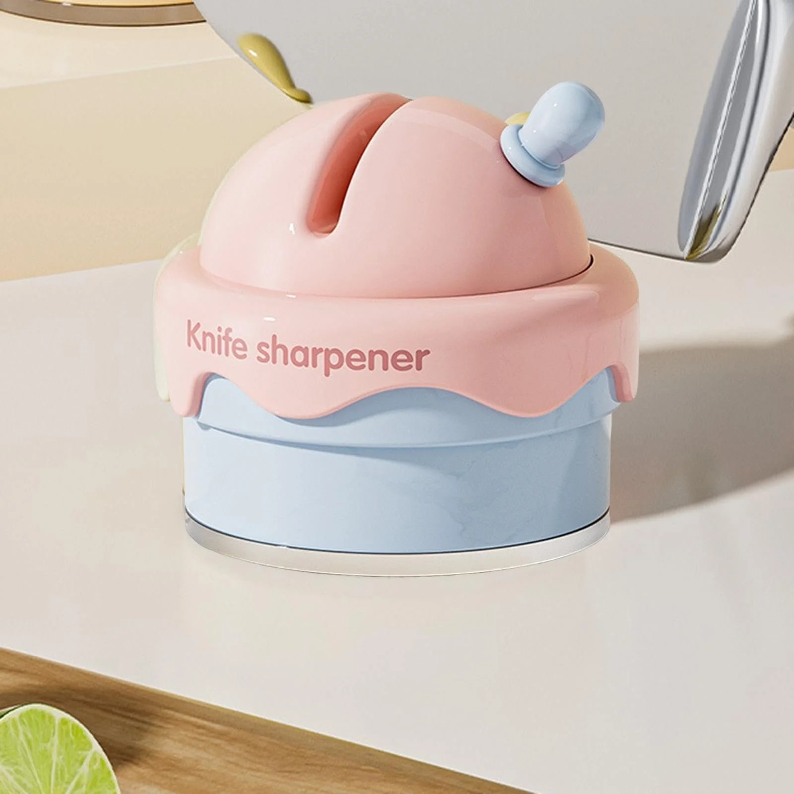 Точилка для ножей и ножниц ручная портативная на присоске Розовая, фото №2 Точилка для ножей и ножниц ручная портативная на присоске Розовая, фото №2