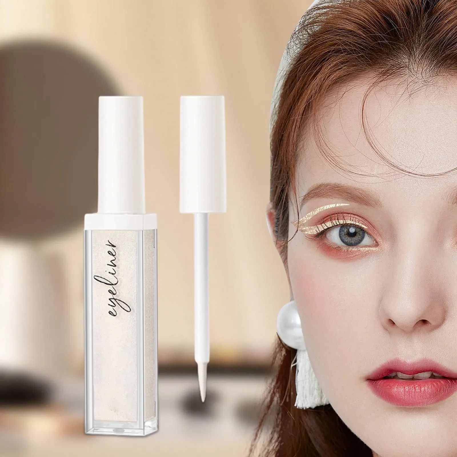 Підводка для очей Рідка блискуча, фото №3 Підводка для очей Рідка блискуча, фото №3