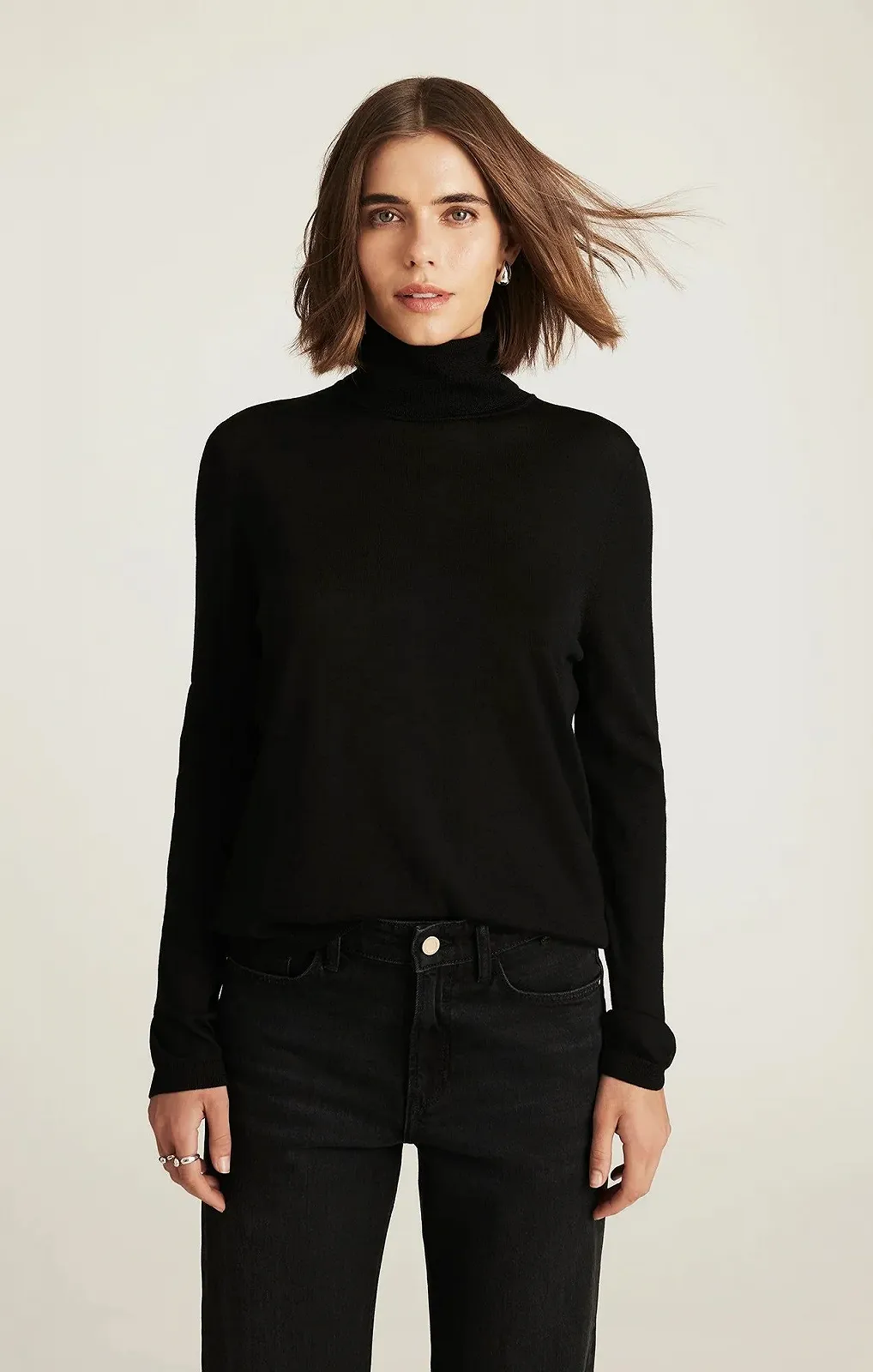 Женский свитер MAVI HIGH NECK SWEATER Black - XS, фото №1 Женский свитер MAVI HIGH NECK SWEATER Black - XS, фото №1