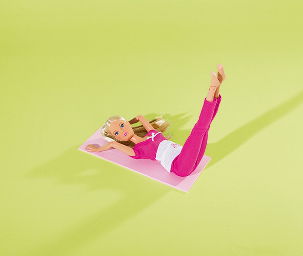 Лялька Steffi йога сучасний наряд з матом та аксесуарами, фото №4 Лялька Steffi йога сучасний наряд з матом та аксесуарами, фото №4