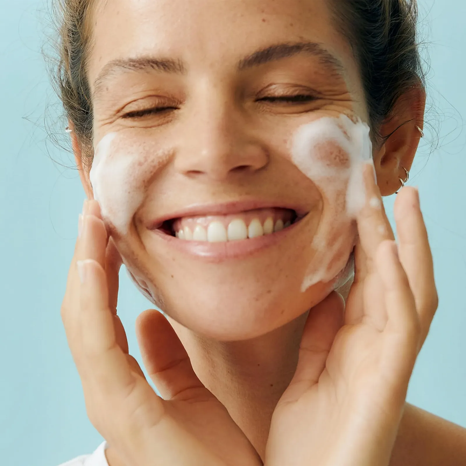 Гель для вмивання NIVEA Erfrischend для нормальної та комбінованої шкіри 150 мл, фото №3