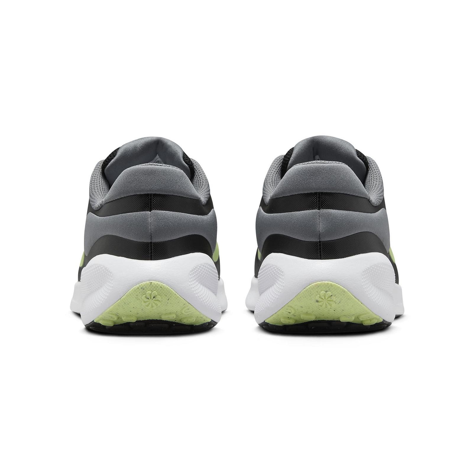 Кросівки Nike Revolution 7 Чоловічі, фото №4 Кросівки Nike Revolution 7 Чоловічі, фото №4