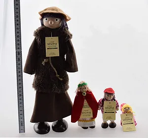 Лялька Winzlinge Художник ціна на synthetic.ua - Фото 1 Лялька Winzlinge Художник synthetic.ua - Фото 1