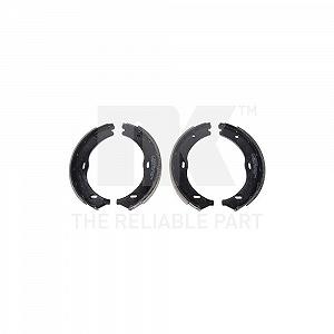 Комплект тормозных колодок стояночного тормоза NK 2733722 для MERCEDES-BENZ, задний мост - Фото 1