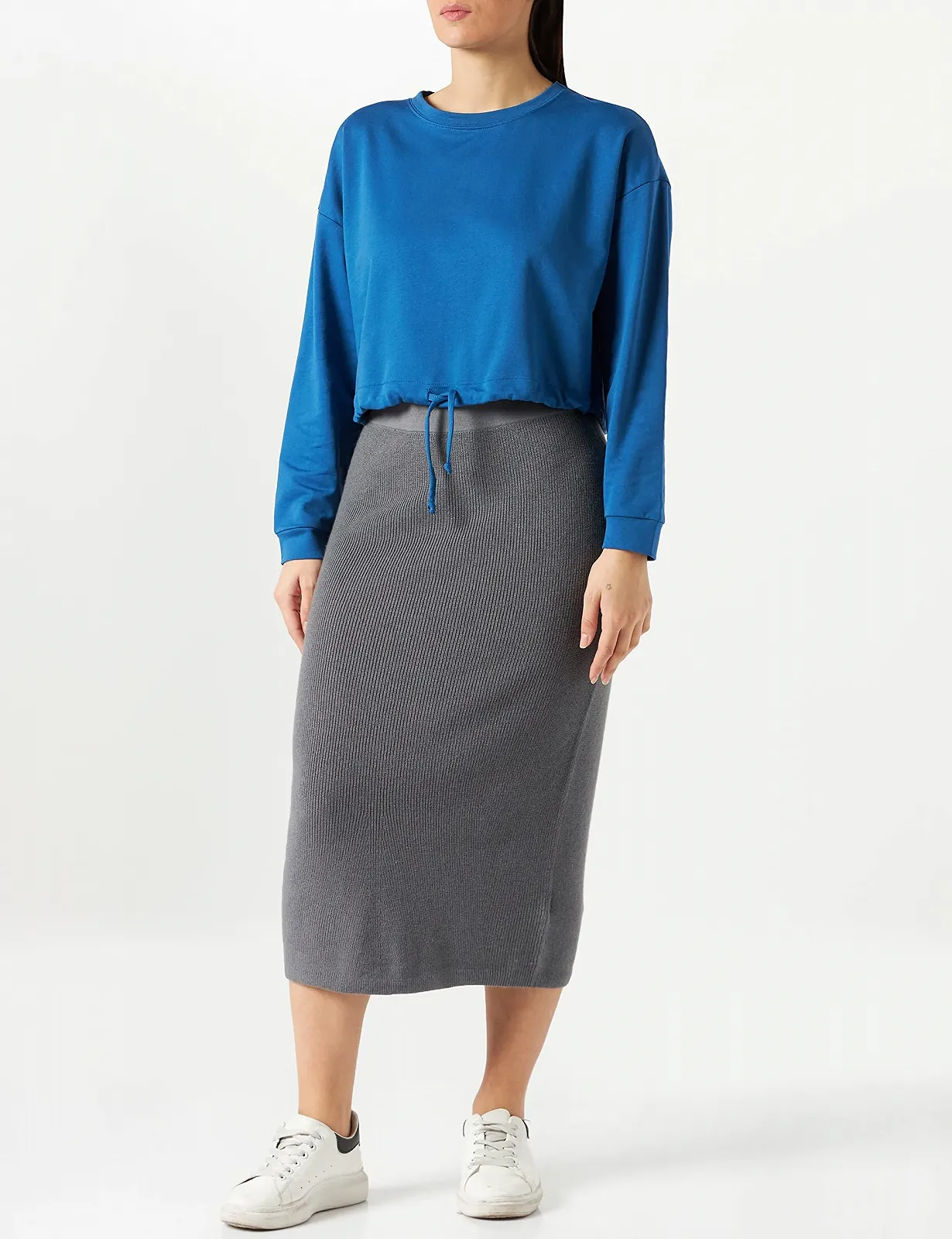 Свитшот ONLY Onldreamer Life Unb Ls O-neck String Noos Голубой туман, фото №2 Свитшот ONLY Onldreamer Life Unb Ls O-neck String Noos Голубой туман, фото №2