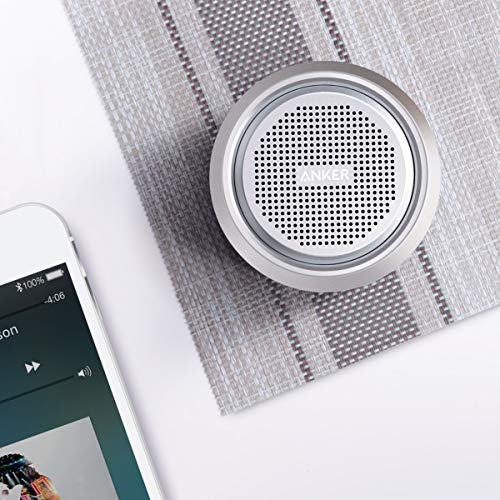 Колонка Anker SoundCore Mini Bluetooth, компактная колонка с 15 часами воспроизведения, 20 метров дальность Bluetooth, FM-радио и интенсивный бас серебристый (восстановленный), фото №7