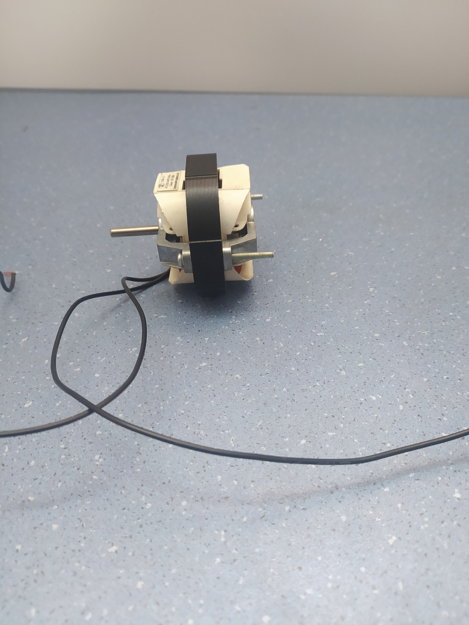 Мотор обдува для тепло вентилятора YJ58-12 220-240V 50Hz, фото №7 Мотор обдува для тепло вентилятора YJ58-12 220-240V 50Hz, фото №7