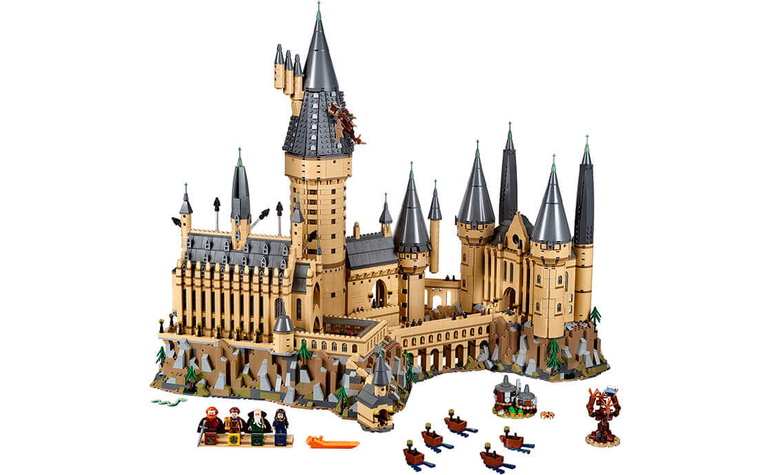 Конструктор LEGO Замок Хогвартс 6020 деталей 71043, фото №2