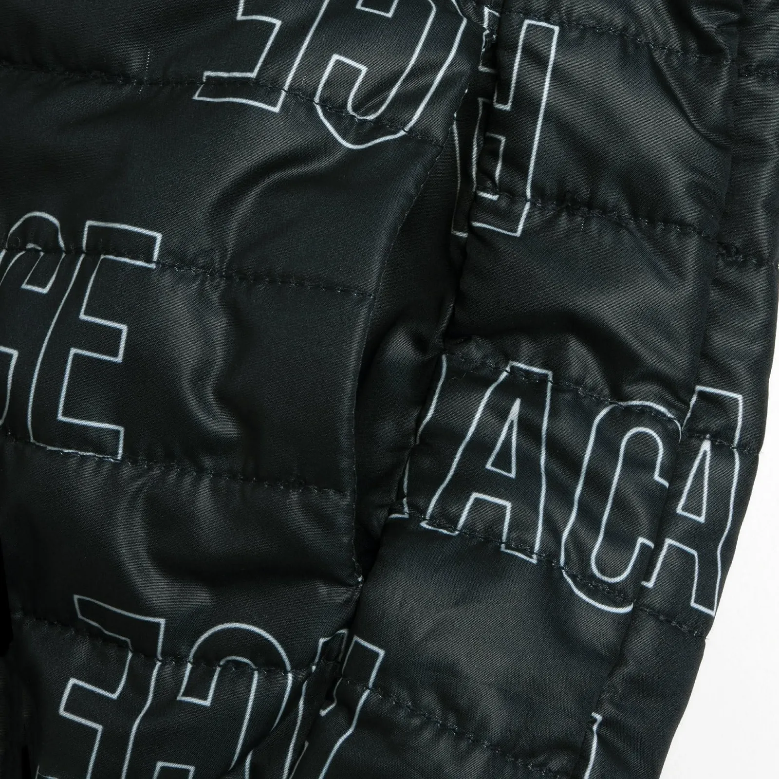 Детская куртка Chicco Теплая и мягкая куртка Итальянский дизайн, фото №2 Детская куртка Chicco Теплая и мягкая куртка Итальянский дизайн, фото №2