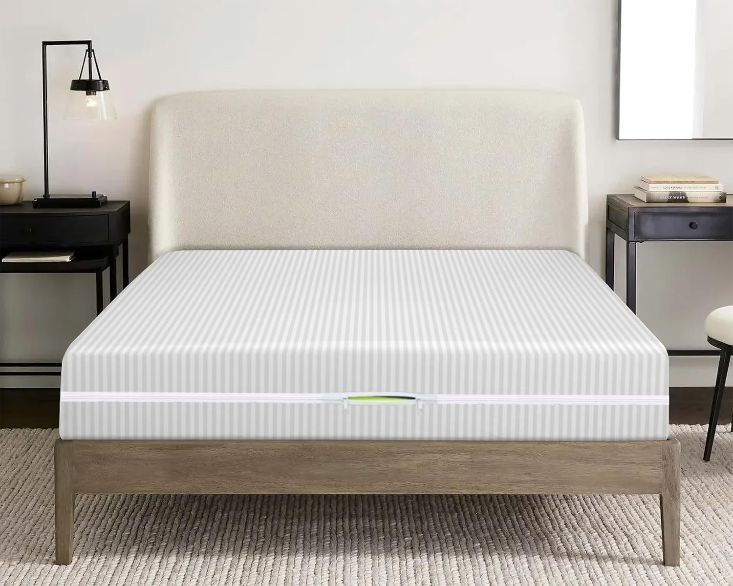 Наматрасник Satin Stripe против клопов на молнии, глубина 30 см, противопылевой, дышащий, фото №1 Наматрасник Satin Stripe против клопов на молнии, глубина 30 см, противопылевой, дышащий, фото №1