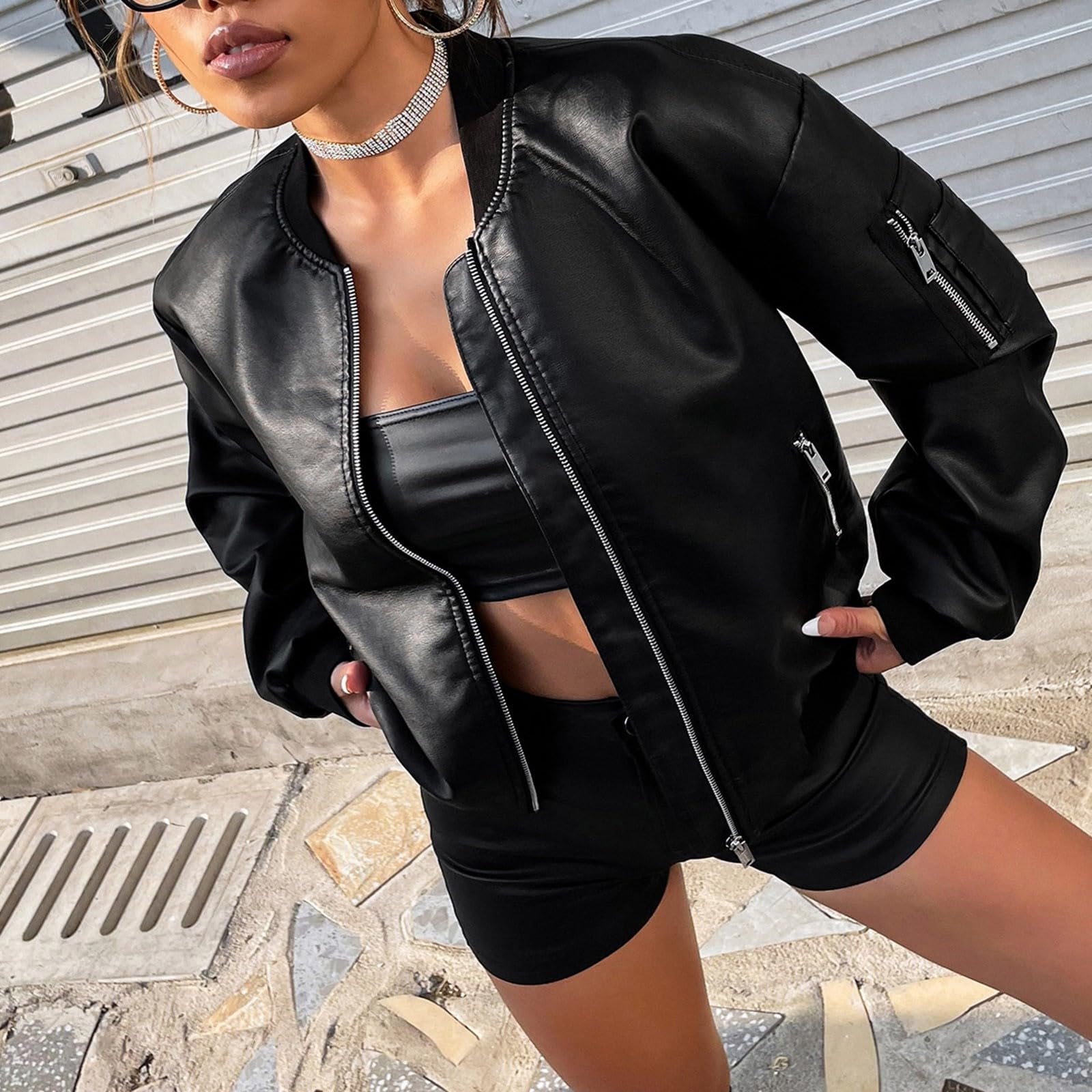 Кожаная куртка Женская Черная Oversized Спортивная Повседневная на молнии Куртка для колледжа Свитшот Короткая Элегантная Натуральная кожа Длинный рукав Спортивная куртка Куртка-бомбер Винтаж Весенняя Переходная куртка, фото №2