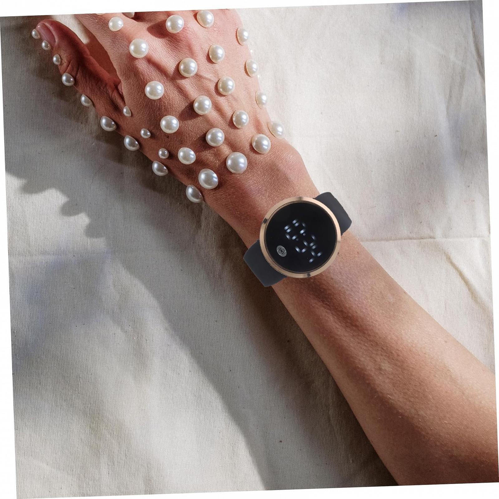 Сенсорные LED часы LIFKOME для мужчин и женщин, цифровые часы, унисекс дизайн, золотистый черный ремешок, фото №9