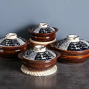 Керамическая кастрюля японская из жаропрочной глины с крышкой для риса и супов с принтом synthetic.ua - Фото 1