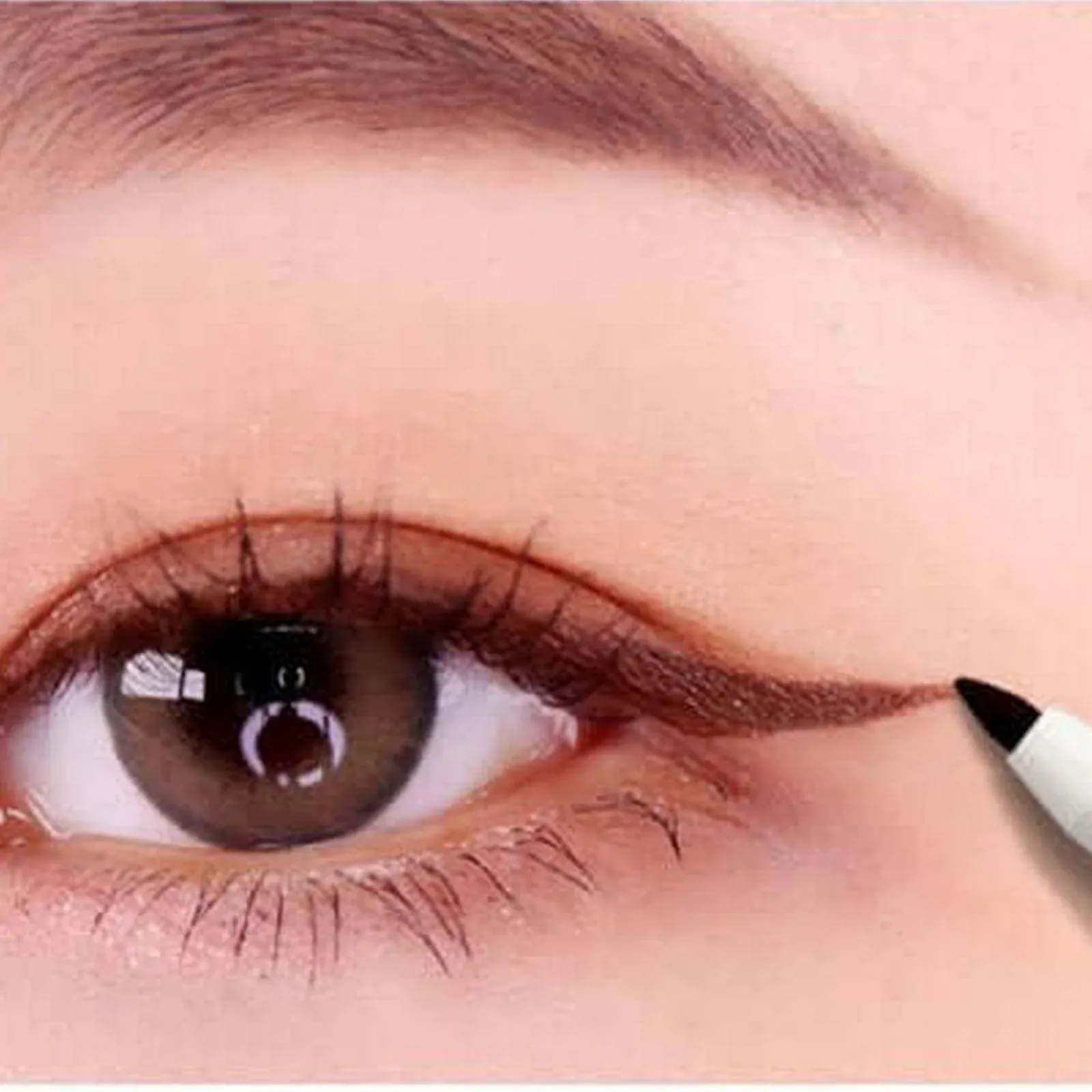 Гель-лайнер Lingjiong, для чувствительных глаз, стойкий, с точилкой, фото №6 Гель-лайнер Lingjiong, для чувствительных глаз, стойкий, с точилкой, фото №6