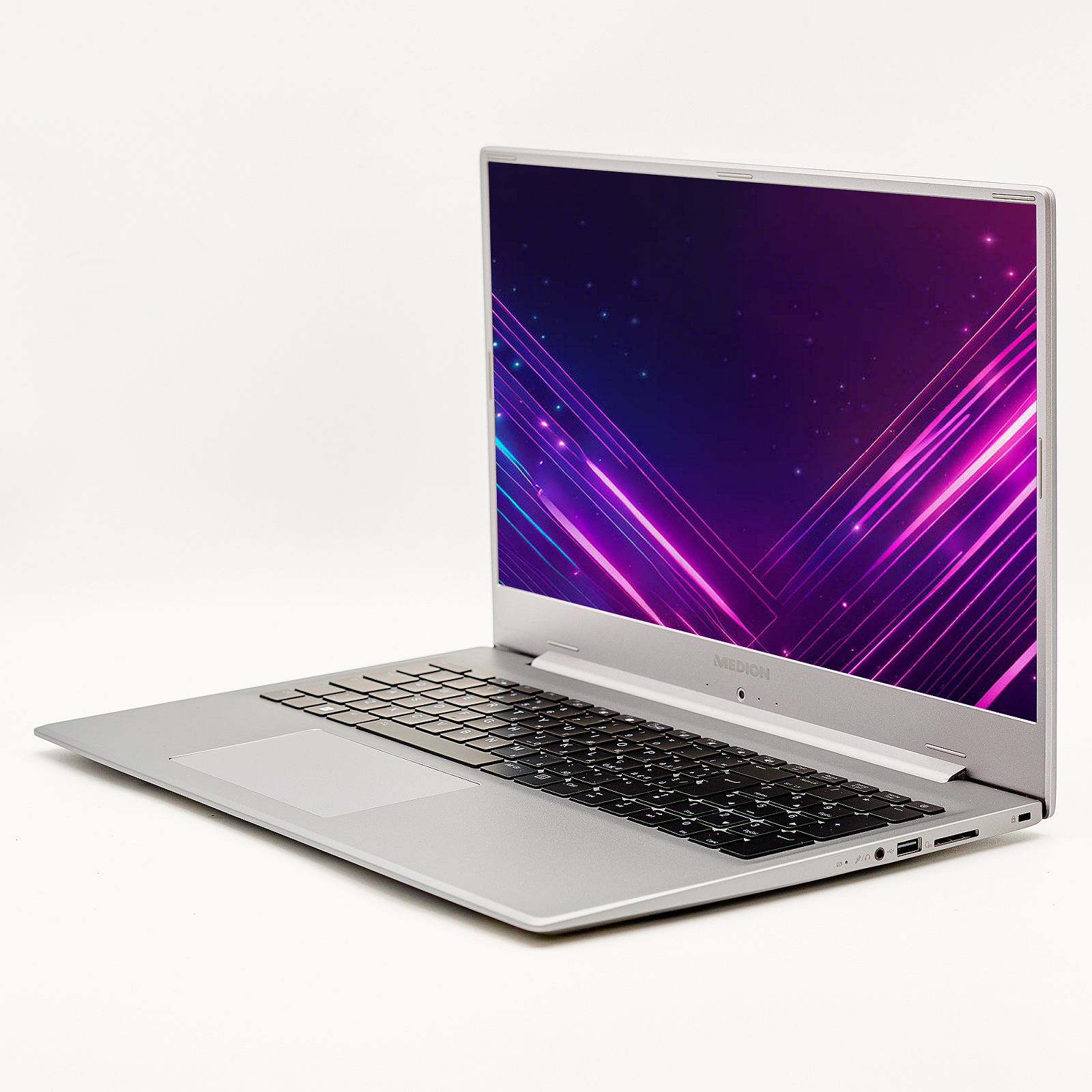 Ноутбук Medion Akoya S17403 17.3" Intel Core i5-10210U ОЗУ 8 ГБ SSD 512 ГБ Intel UHD Graphics Металлический корпус Win10, фото №4