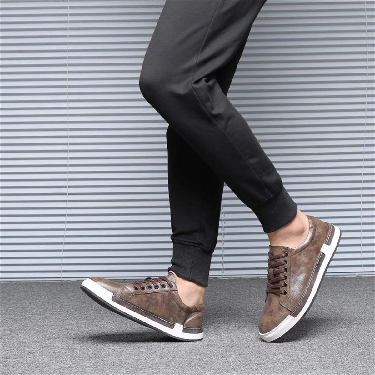 Кросівки AARDIMI чоловічі, повсякденні, зі штучної шкіри, весна-осінь, на шнурівці, фото №2