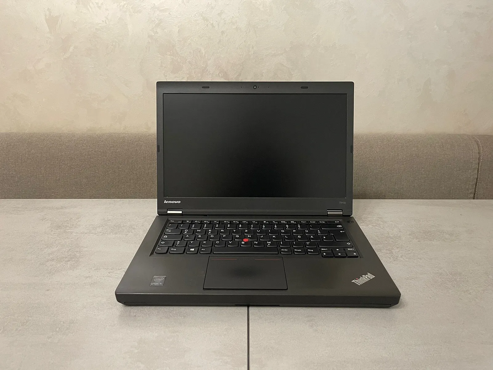 Ноутбук Lenovo ThinkPad T440p, 14", i5-4300M, 8GB, 256GB SSD, 4G LTE, фото №5 Ноутбук Lenovo ThinkPad T440p, 14", i5-4300M, 8GB, 256GB SSD, 4G LTE, фото №5