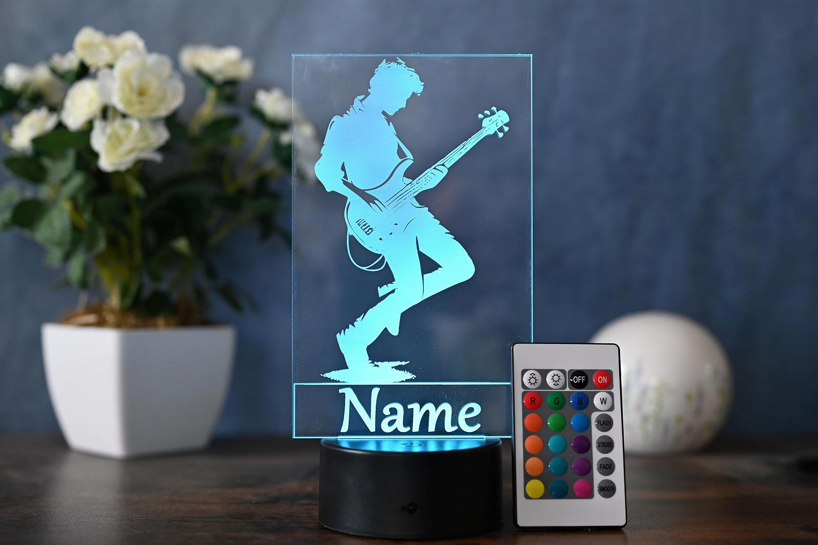 Настольная светодиодная лампа Бас-гитара Персонализированная Диммируемая Пульт Акрил Черная, фото №2
