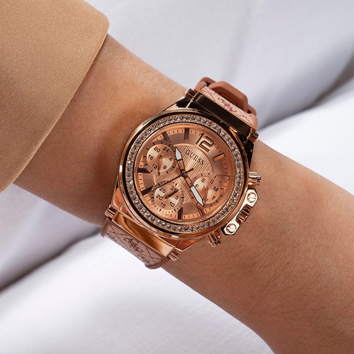 Годинник GUESS Charisma Жіночий Силіконовий, фото №6