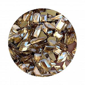 Стразы для ногтей Brussel Геометрические 3D формы, плоская задняя часть, стеклянные бусины, кристаллы для DIY маникюра, цвет шампань, 50 шт - Фото 1