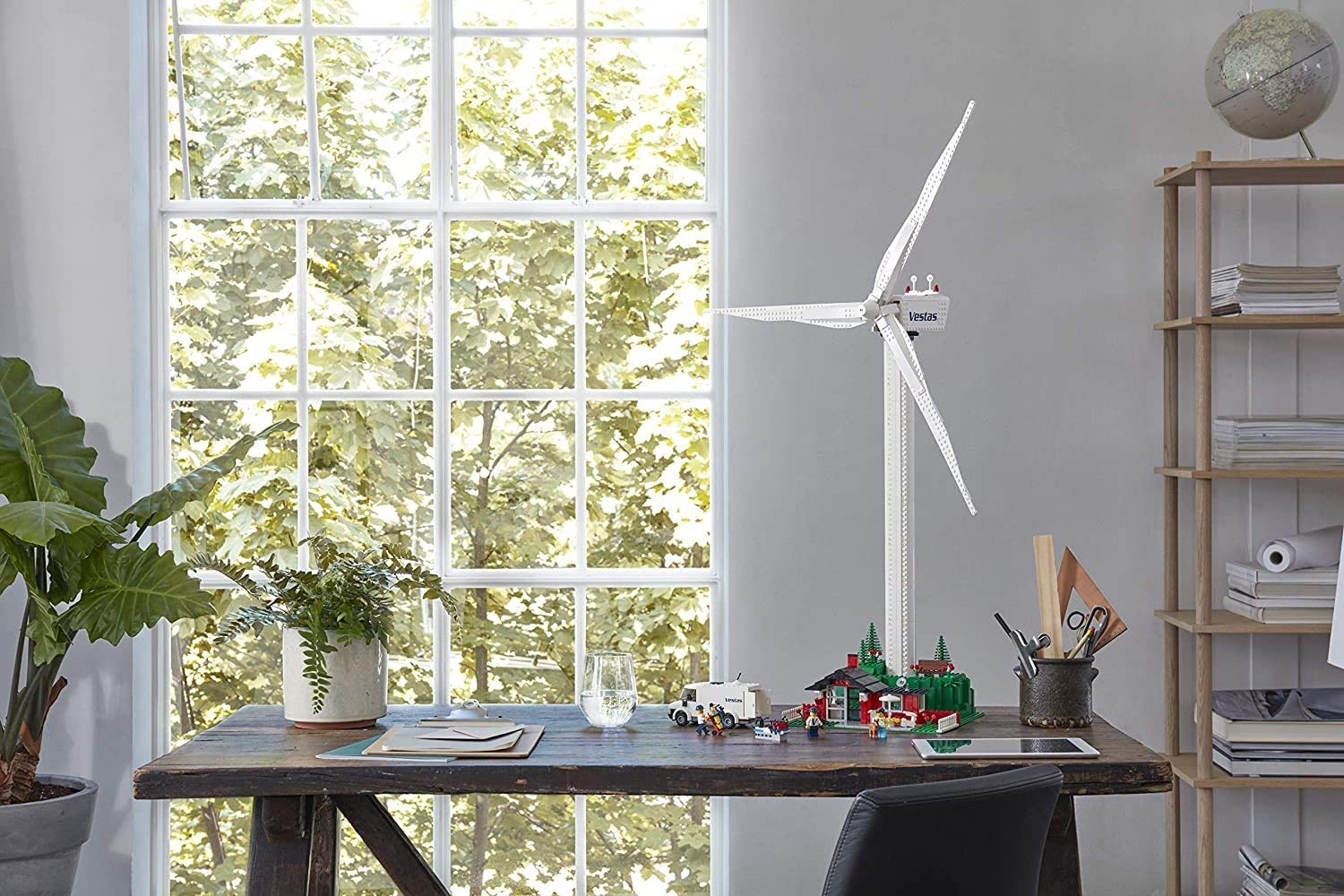 Конструктор LEGO Creator Expert 10268 Ветроэлектростанция Vestas, фото №3