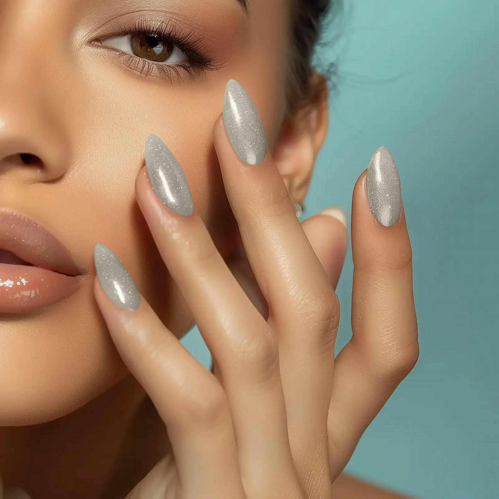 Гель-лак ND24 NailDesign Soak Off Shellac 12 мл (Magic Holo Dust), фото №4 Гель-лак ND24 NailDesign Soak Off Shellac 12 мл (Magic Holo Dust), фото №4