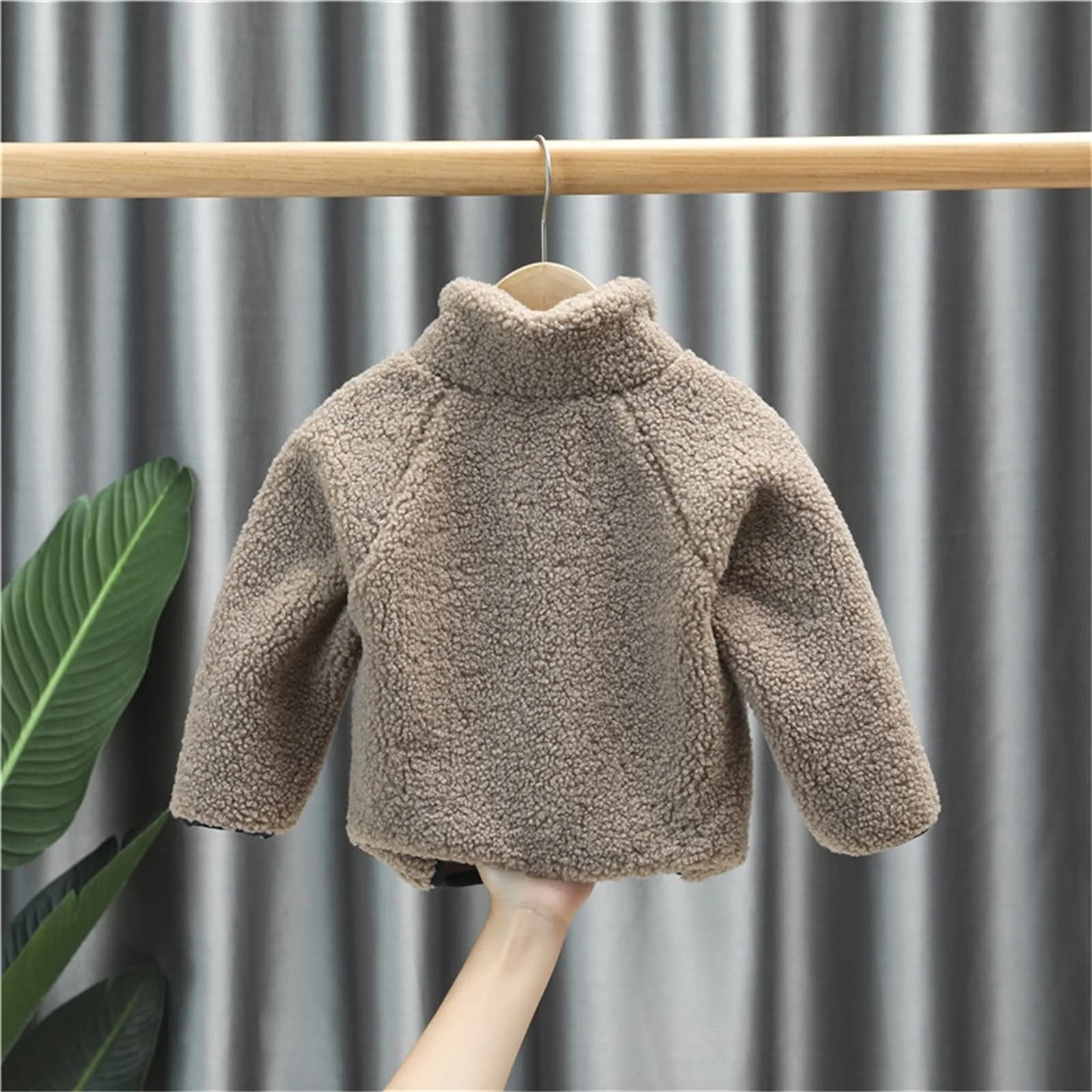 Куртка бомбер для мальчиков, флисовая, разноцветная, фото №4 Куртка бомбер для мальчиков, флисовая, разноцветная, фото №4