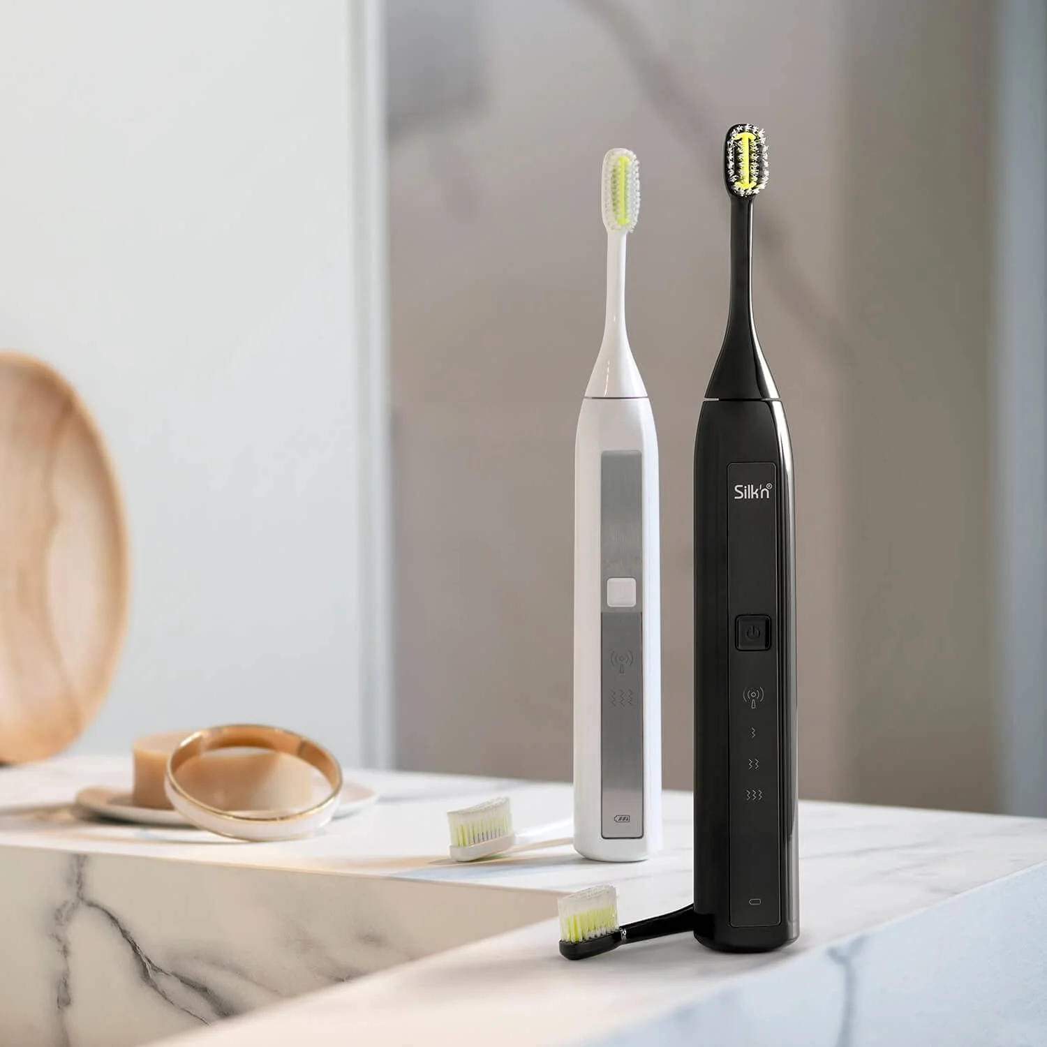 Электрическая зубная щетка Silk'n Toothwave TW1PE1Z001 технология против пигментации и зубного камня 48 000 вибраций в минуту Black, фото №4