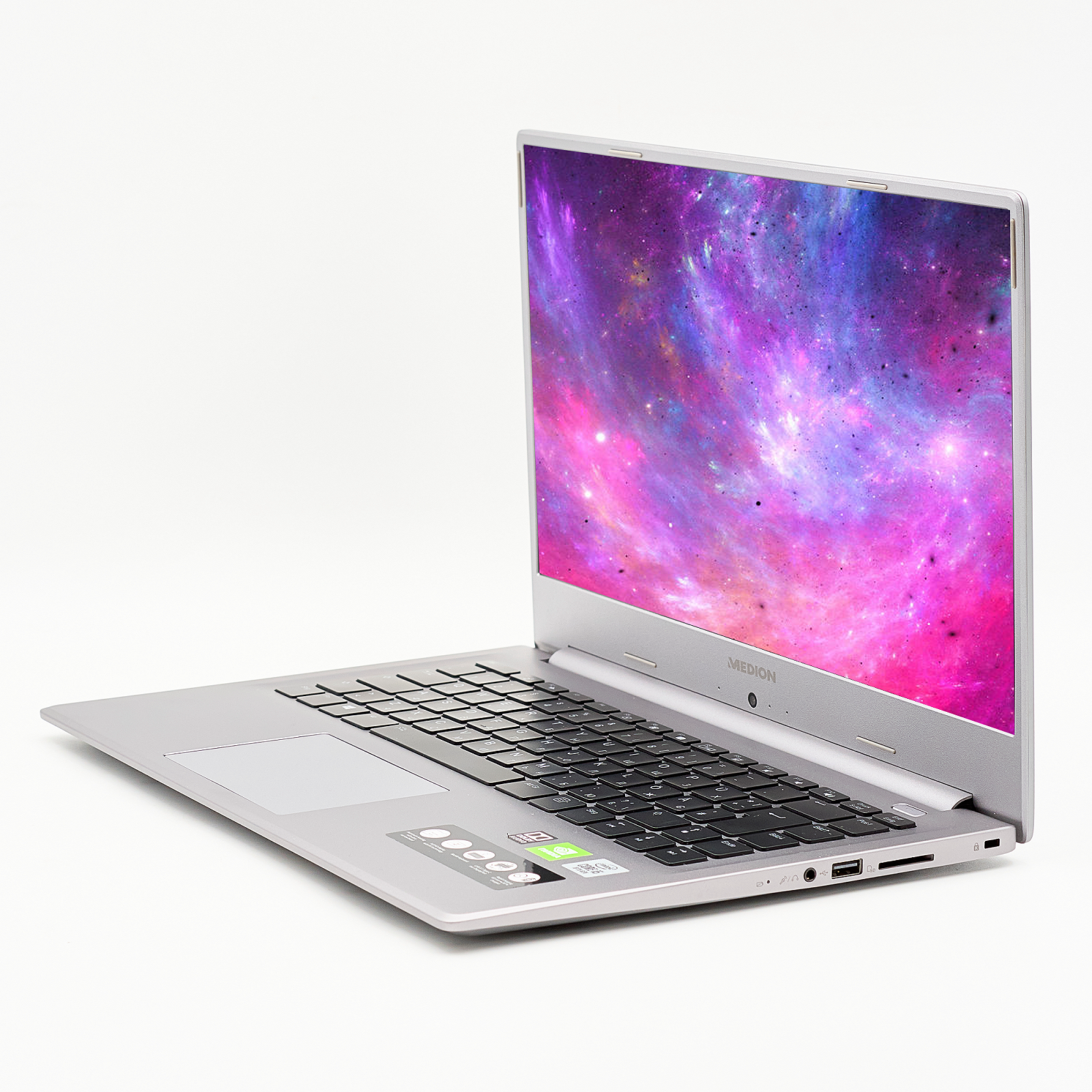 Ігровий ноутбук 15.6'' Medion (Lenovo Group) Akoya P15647 Intel Core i5-10210U RAM 16 ГБ SSD 512 ГБ Nvidia GeForce б/в Металевий корпус (4176), фото №4