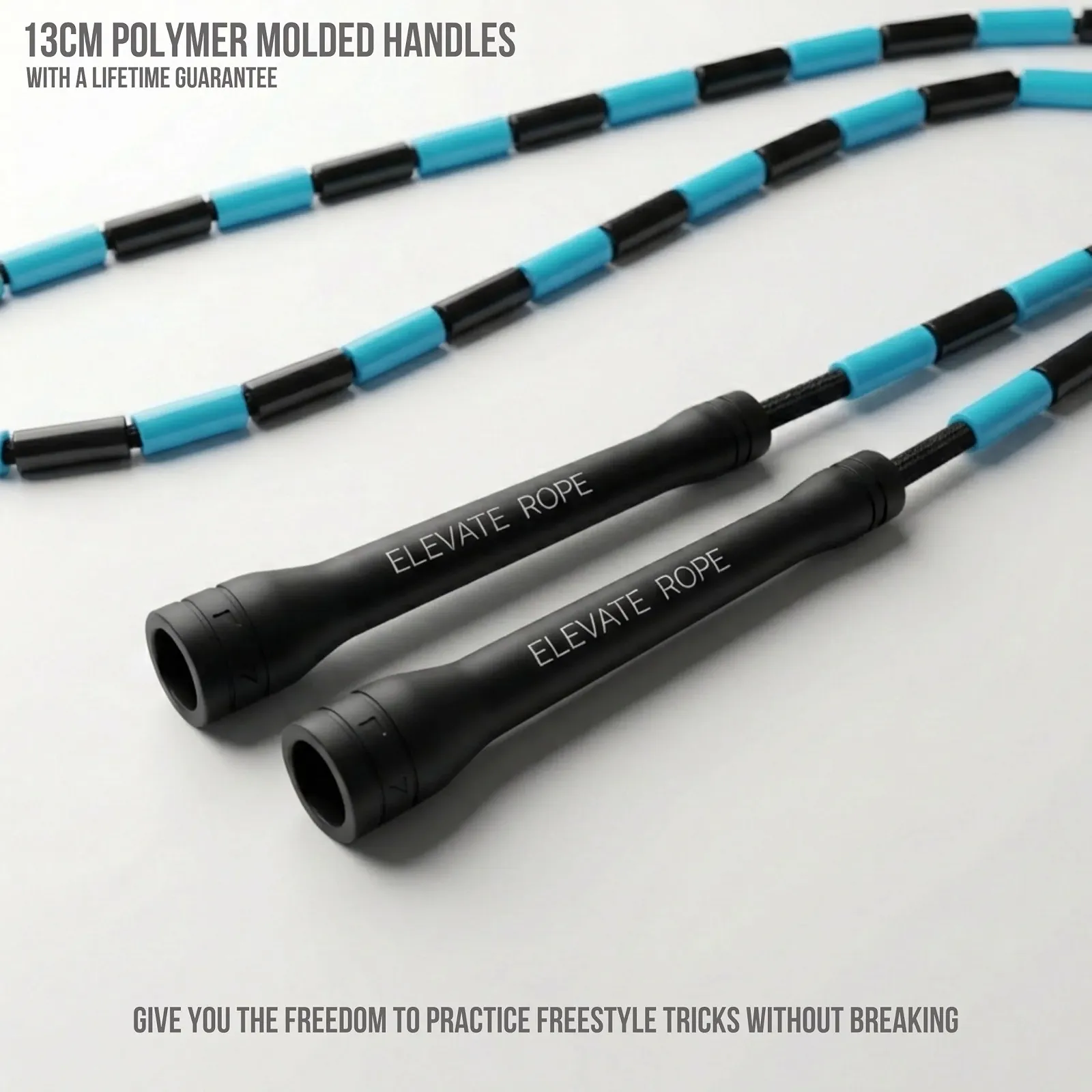 Скакалка Elevate Rope Beaded 3 м Регульована Чорна/Біла, фото №4 Скакалка Elevate Rope Beaded 3 м Регульована Чорна/Біла, фото №4