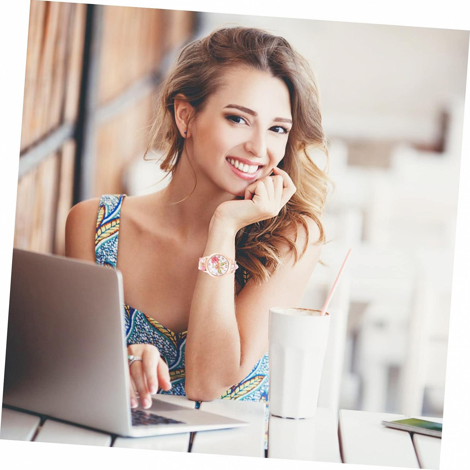 Часы Женские Healvian Quartz Силиконовые Розовый, фото №4 Часы Женские Healvian Quartz Силиконовые Розовый, фото №4