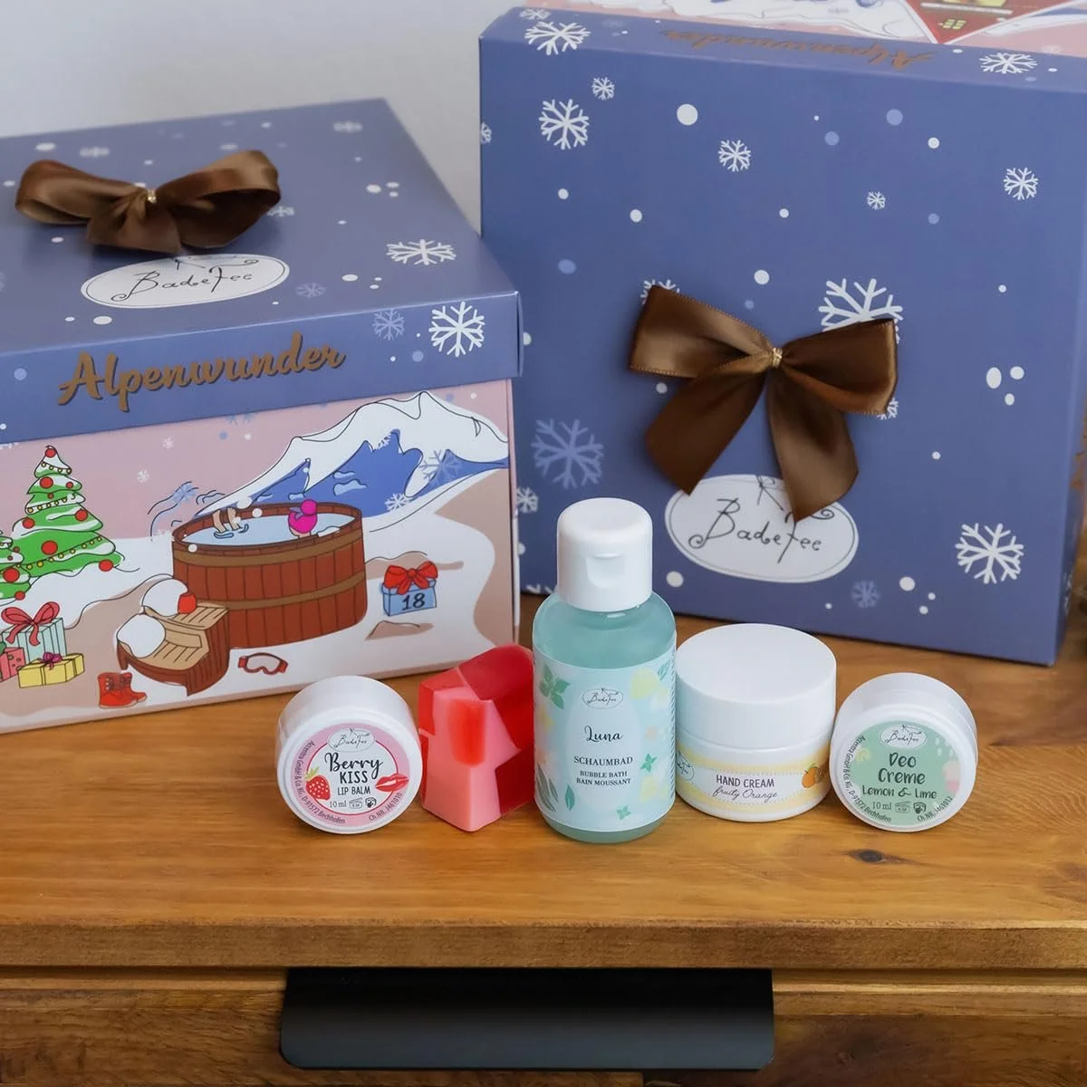 Адвент-календар BadeFee Beauty 2025 з 24 косметичними продуктами, фото №7 Адвент-календар BadeFee Beauty 2025 з 24 косметичними продуктами, фото №7