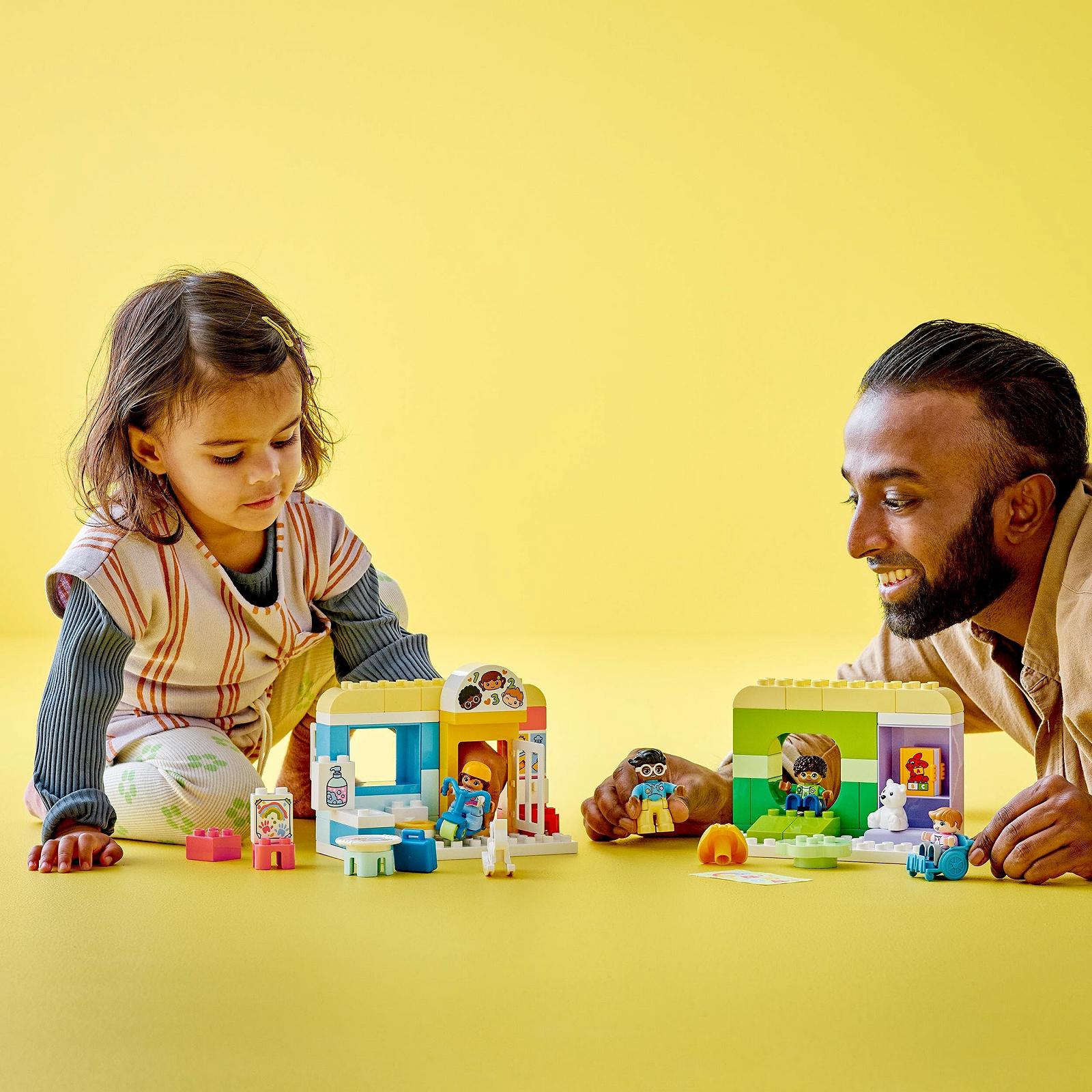Конструктор LEGO Duplo 10992 Веселість у дитячому садочку, фото №6