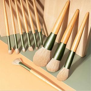 Набор кистей JTRHD Makeup 10 для начинающих Деревянный зеленый S synthetic.ua - Фото 1