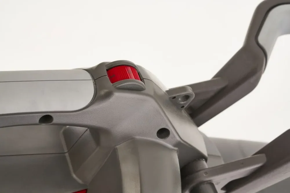 Аккумуляторная воздуходувка Mountfield MVS 20 Li Kit / 600W / 20V / 2 х 4Ah / 55 м/с / 45 л коллектор / Серый, фото №8 Аккумуляторная воздуходувка Mountfield MVS 20 Li Kit / 600W / 20V / 2 х 4Ah / 55 м/с / 45 л коллектор / Серый, фото №8