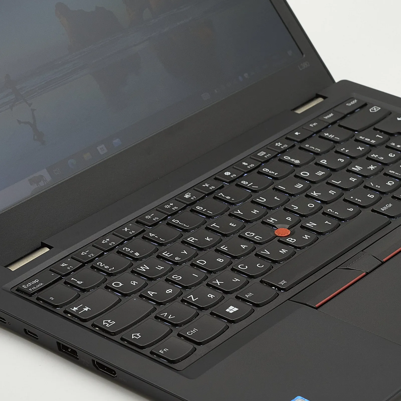 Ноутбук 13,3" Lenovo ThinkPad L380 Intel Core i5-8350U RAM 8 ГБ SSD 256 ГБ підсвітка Win10 Pro, фото №2 Ноутбук 13,3" Lenovo ThinkPad L380 Intel Core i5-8350U RAM 8 ГБ SSD 256 ГБ підсвітка Win10 Pro, фото №2